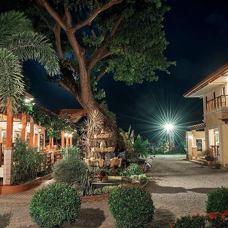 Maruyog'S Ridge Convention Center Hotel เกซอนซิตี้ ภายนอก รูปภาพ