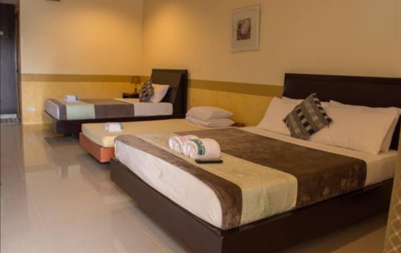 Maruyog'S Ridge Convention Center Hotel เกซอนซิตี้ ภายนอก รูปภาพ
