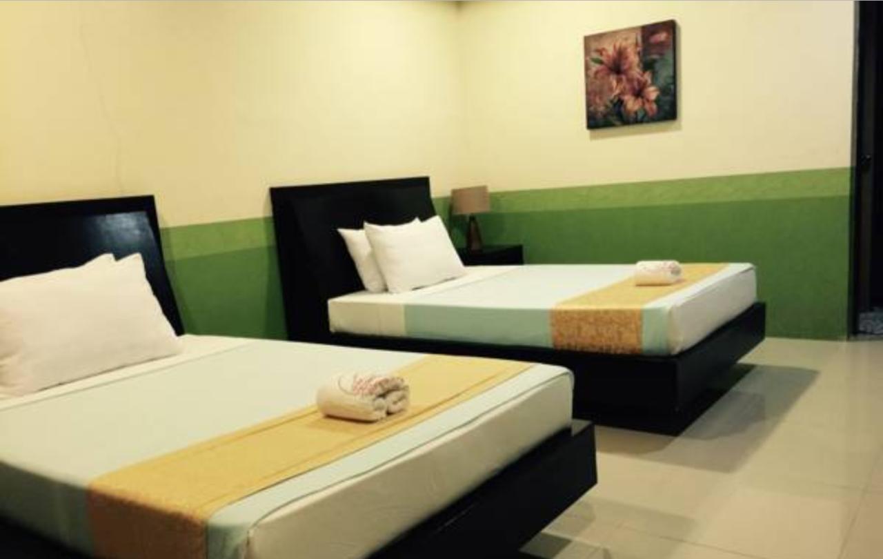 Maruyog'S Ridge Convention Center Hotel เกซอนซิตี้ ภายนอก รูปภาพ